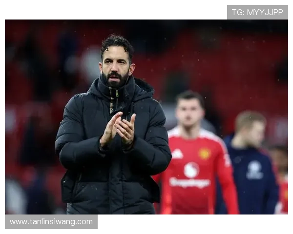 曼联前景堪忧齐尔克泽在阿莫林战术下难寻立足之地